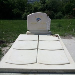 mermerni spomenici mermerni spomenici