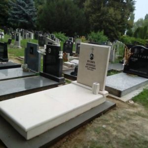 mermerni spomenici mermerni spomenici